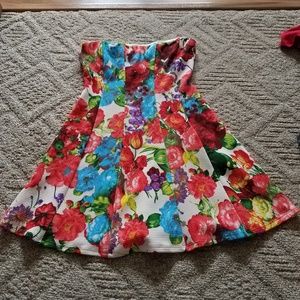 Floral strapless mini dress
